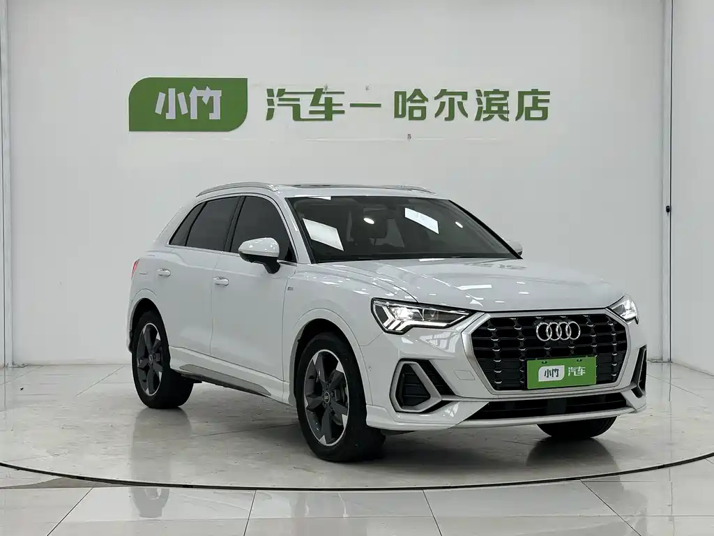 Audi Q3 2022 — фото 3