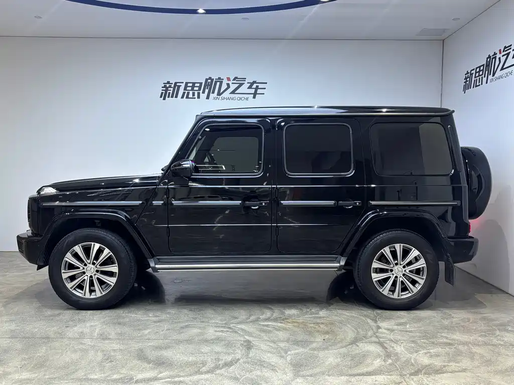Mercedes-Benz G-Class 2022 — фото 2