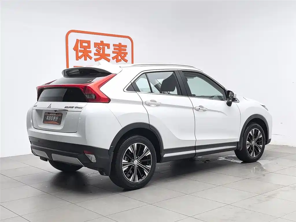 Mitsubishi Eclipse Cross 2019 — фото 2