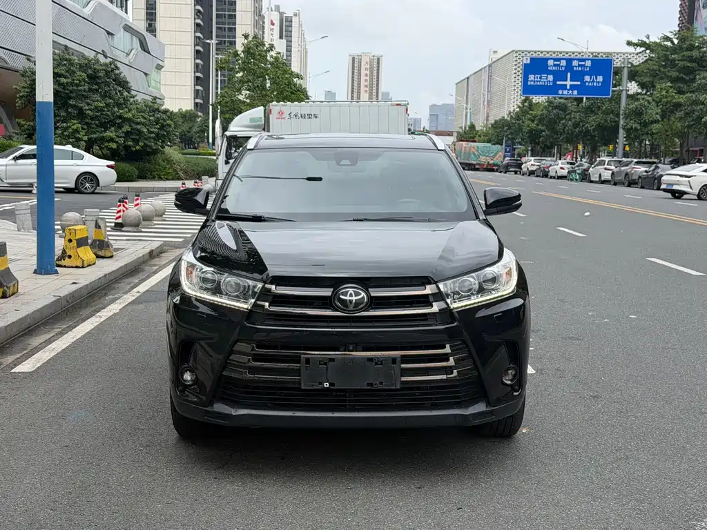 Toyota Highlander 2018