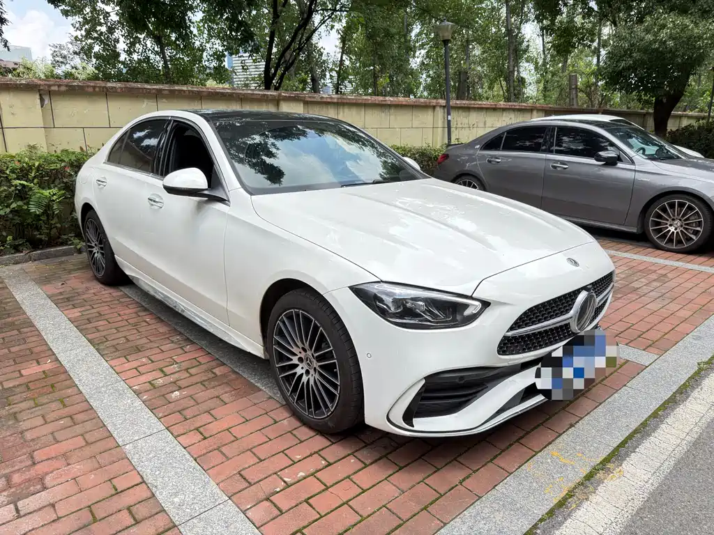 Mercedes-Benz C-Class 2026
