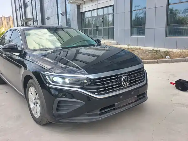 Volkswagen Passat 2022