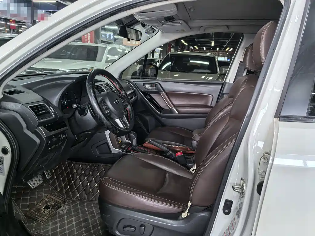 Subaru Forester 2016