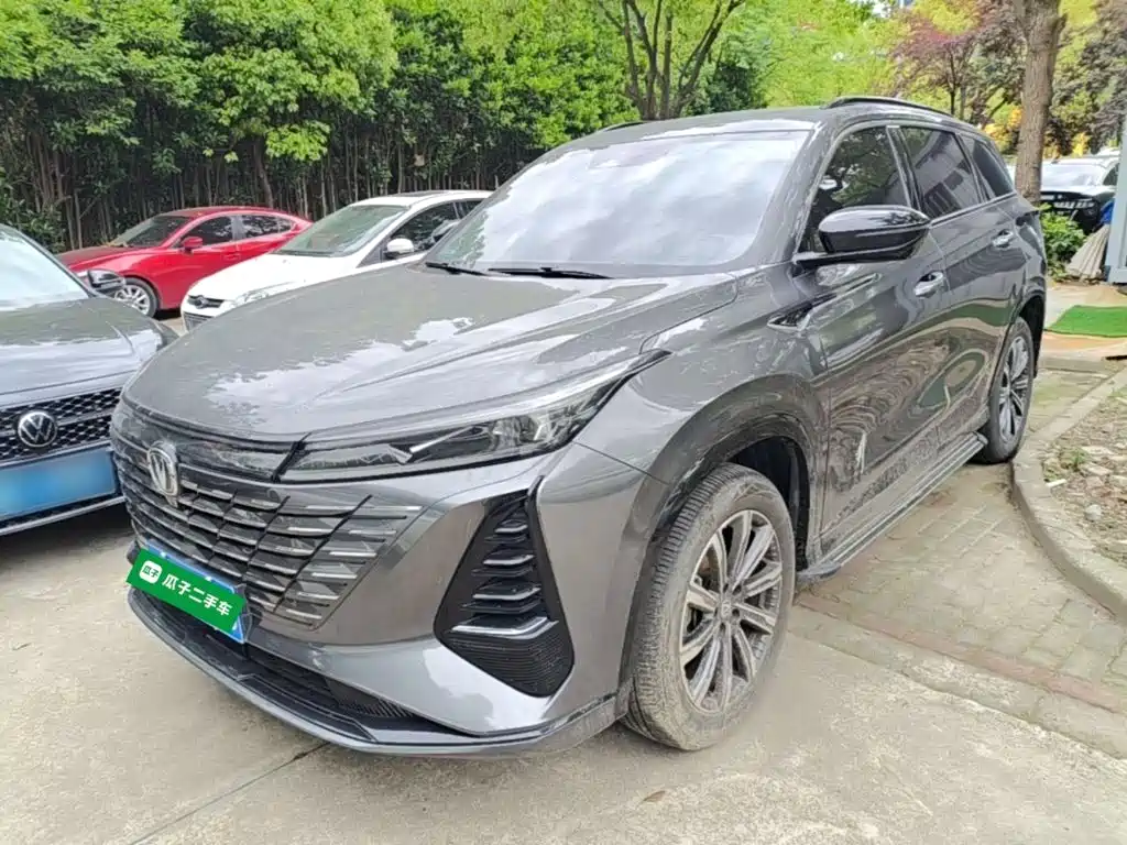 Changan CS75PLUS 2024 — фото 1