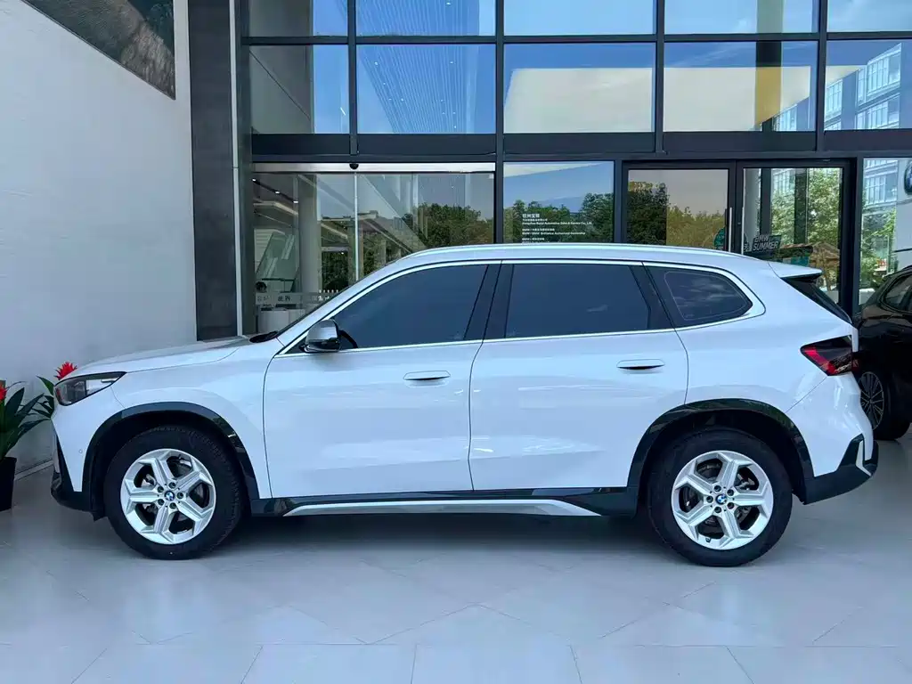 BMW X1 2024