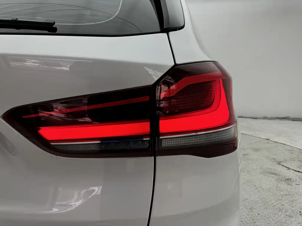 BMW X1 2023 — фото 15
