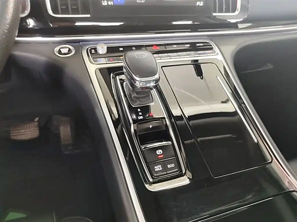 GAC Motor Trumpchi M8 2022 — фото 14