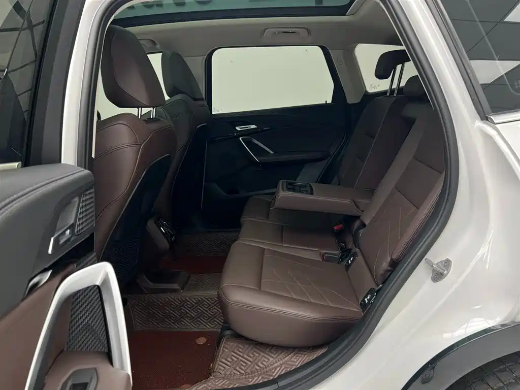 BMW X1 2023 — фото 15