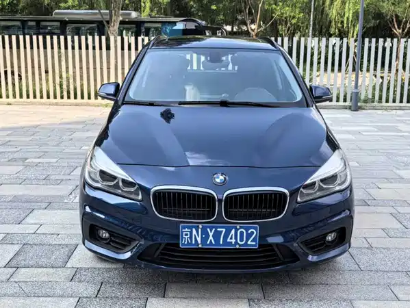 BMW 2 Series Station Wagon 2016