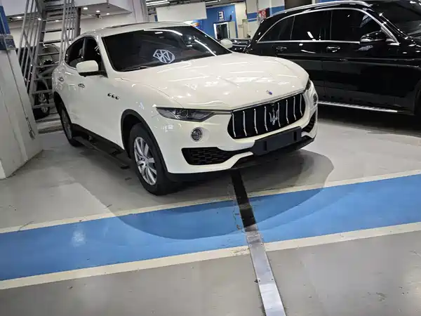 Maserati Levante 2017