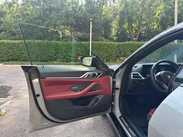 BMW 4 Series 2025