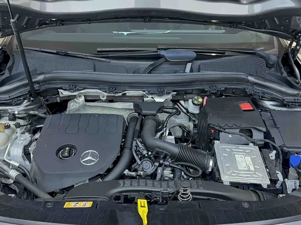Mercedes-Benz GLA 2021 — фото 19