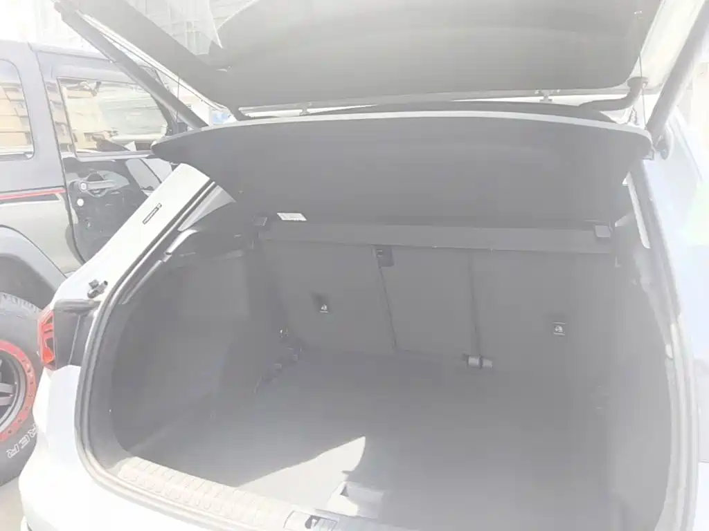 Audi Q3 2023 — фото 19