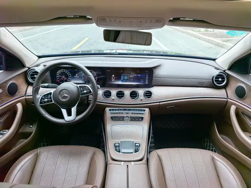 Mercedes-Benz E-Class 2020 — фото 5