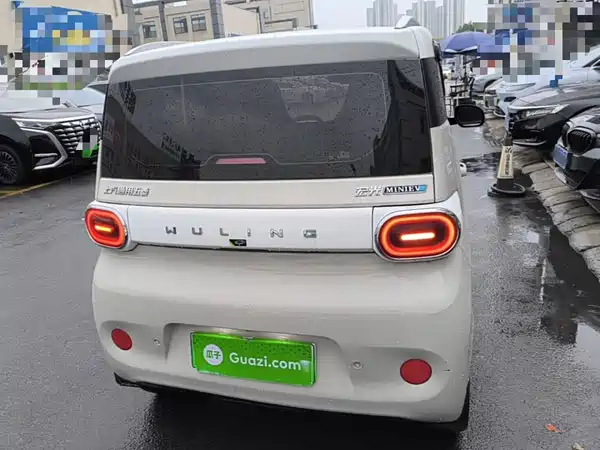 Wuling Hongguang MINIEV 2024