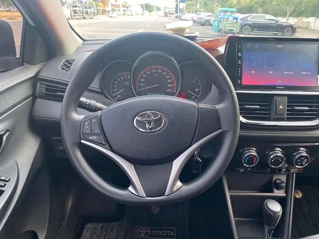 Toyota Vios FS 2022