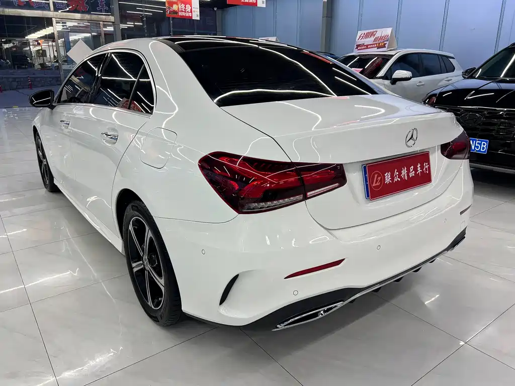 Mercedes-Benz A-Class 2023 — фото 5