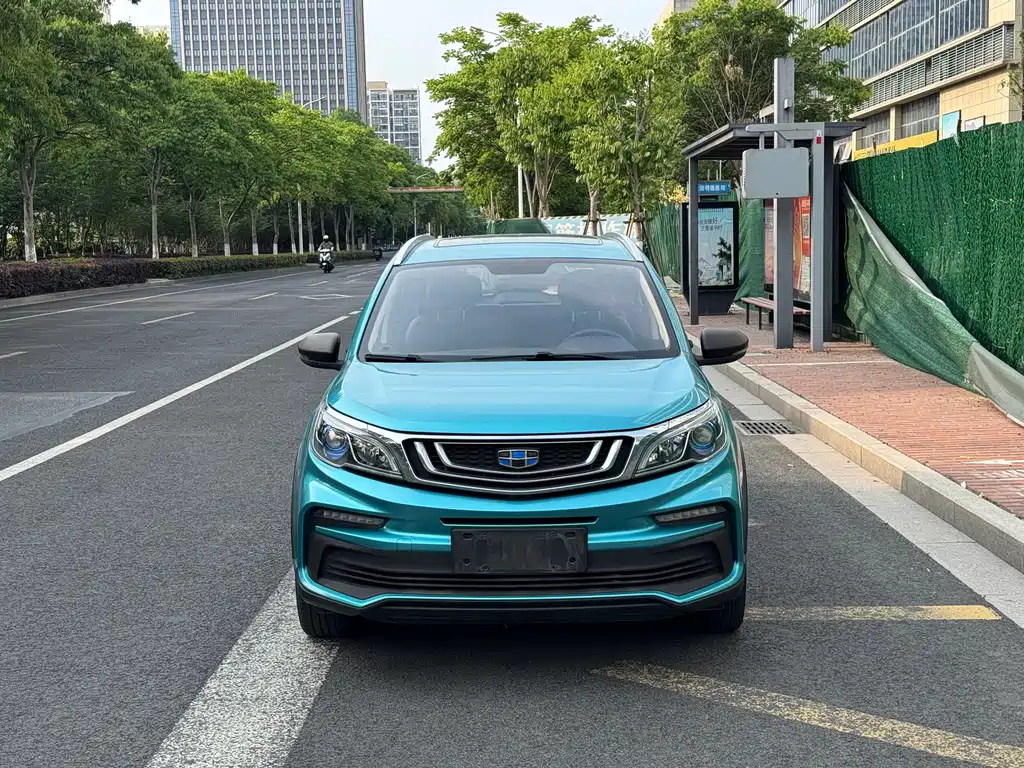 Geely Vision X3 2021 — фото 2