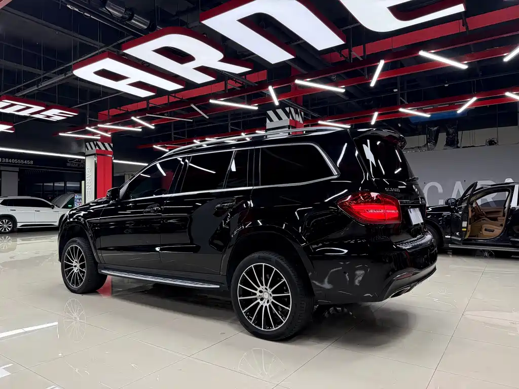 Mercedes-Benz GLS 2017 — фото 6