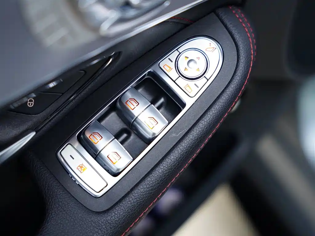 Mercedes-Benz C-Class AMG 2021 — фото 33