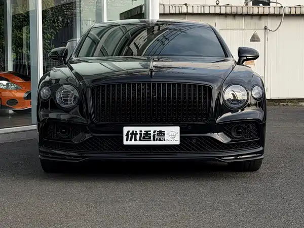 Bentley Flying Spur 2024