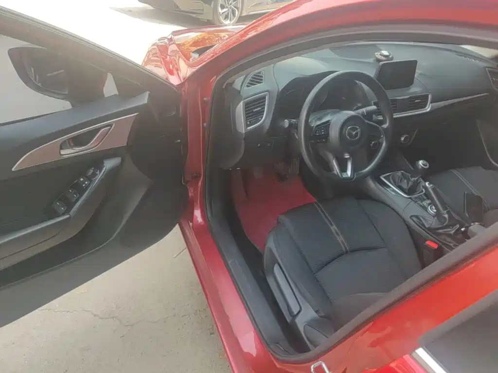 Mazda 3 Angkesela 2019 — фото 16