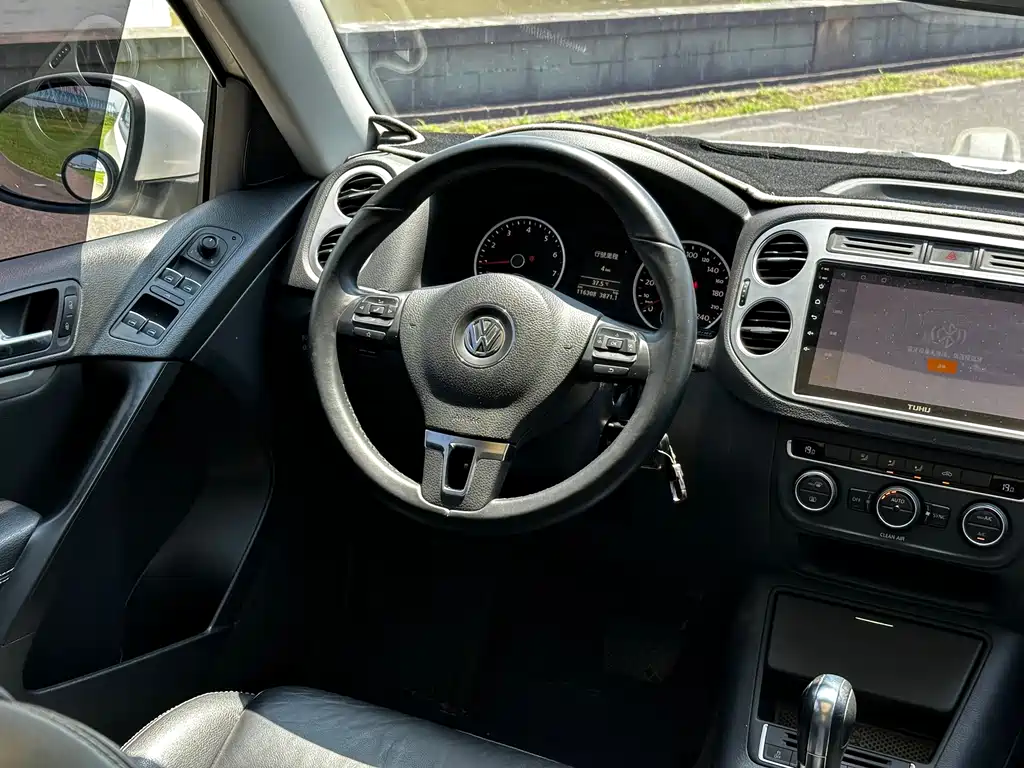 Volkswagen Tiguan 2019 — фото 7