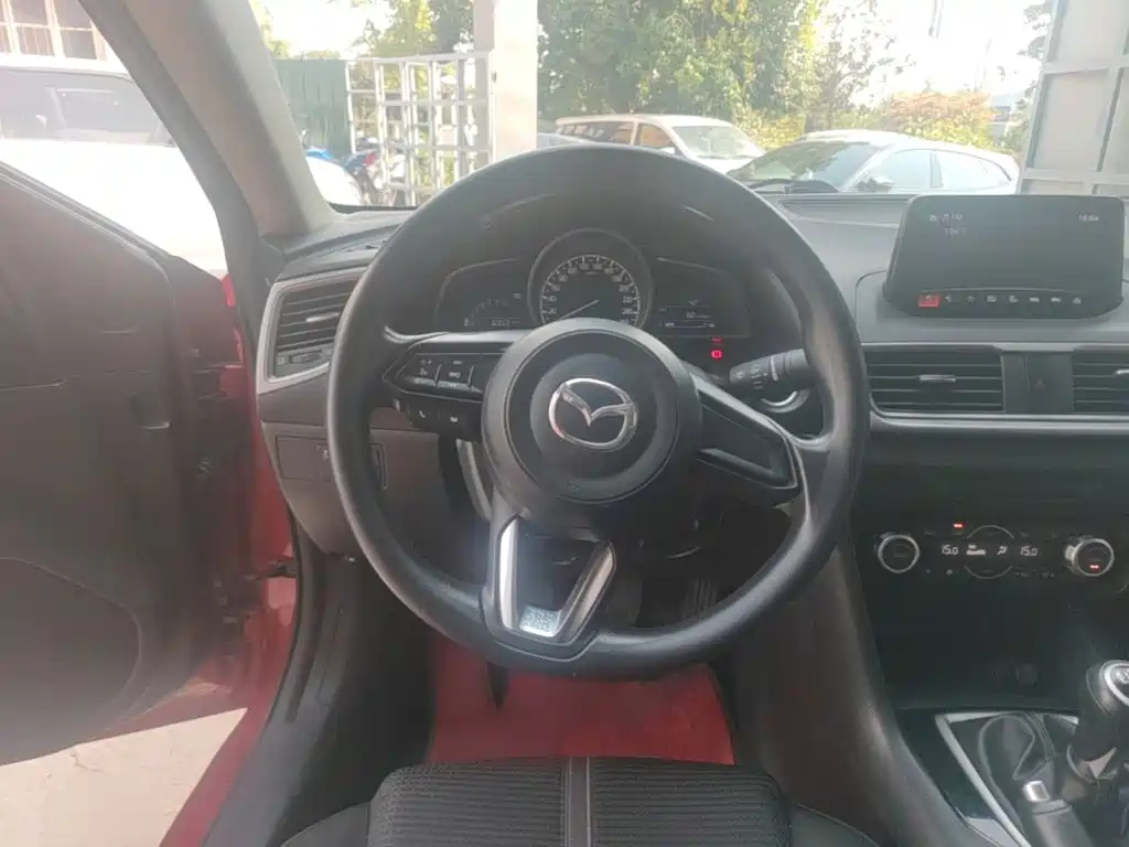 Mazda 3 Angkesela 2019 — фото 11