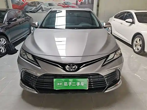 Toyota Camry 2021