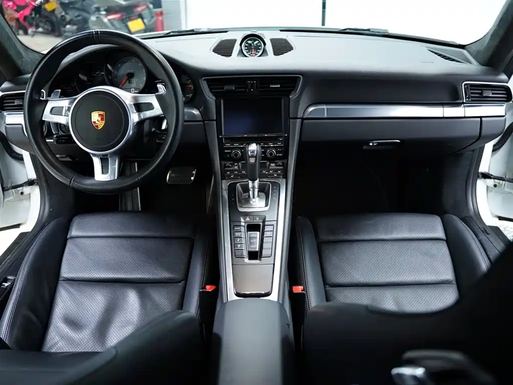 Porsche 911 2013 — фото 40