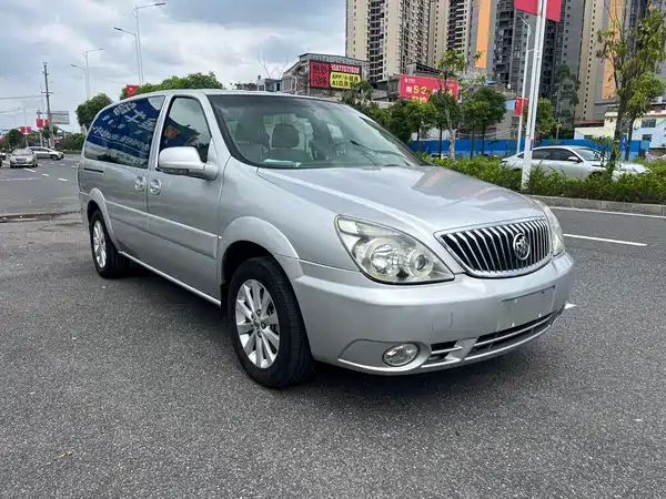 Buick GL8 2012