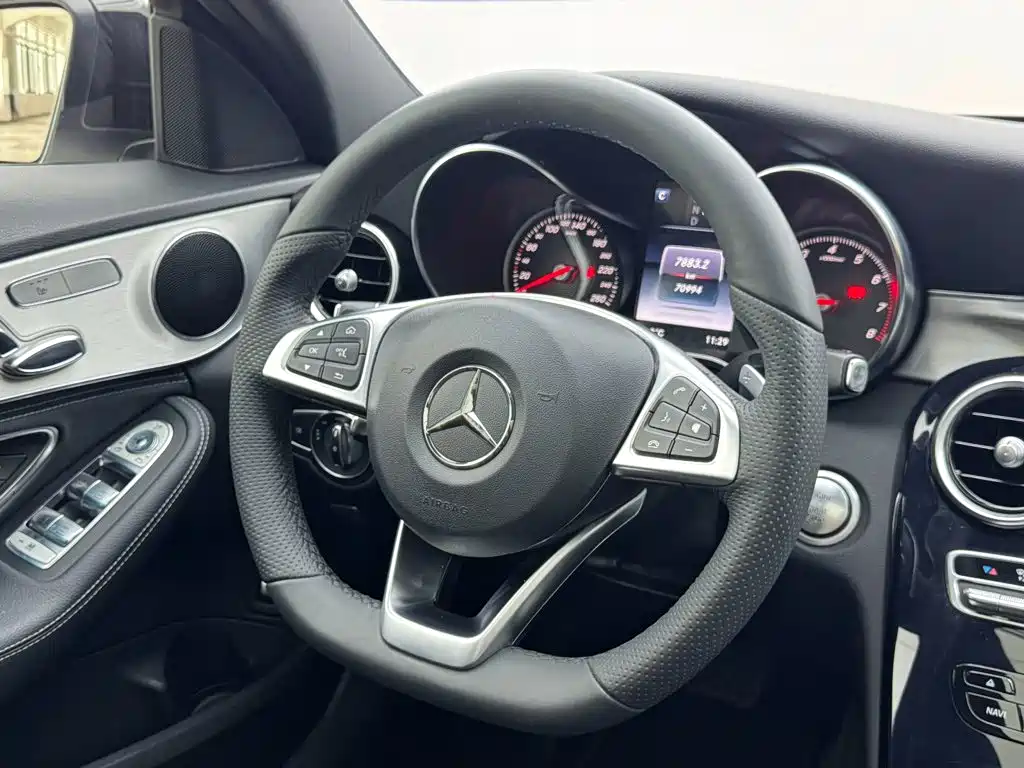 Mercedes-Benz C-Class 2017 — фото 12