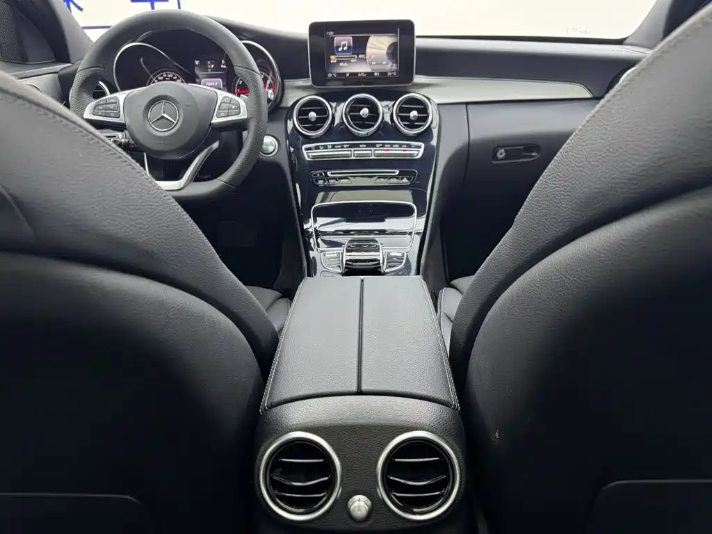 Mercedes-Benz C-Class 2017 — фото 15
