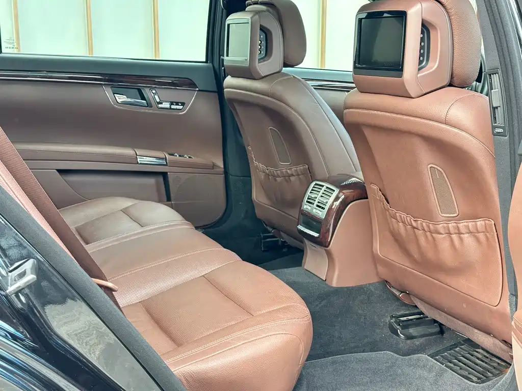 Mercedes-Benz S-Class 2012 — фото 17