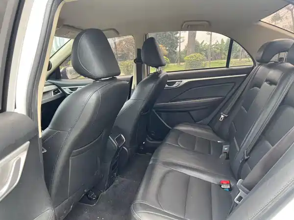 Geely Vision 2018