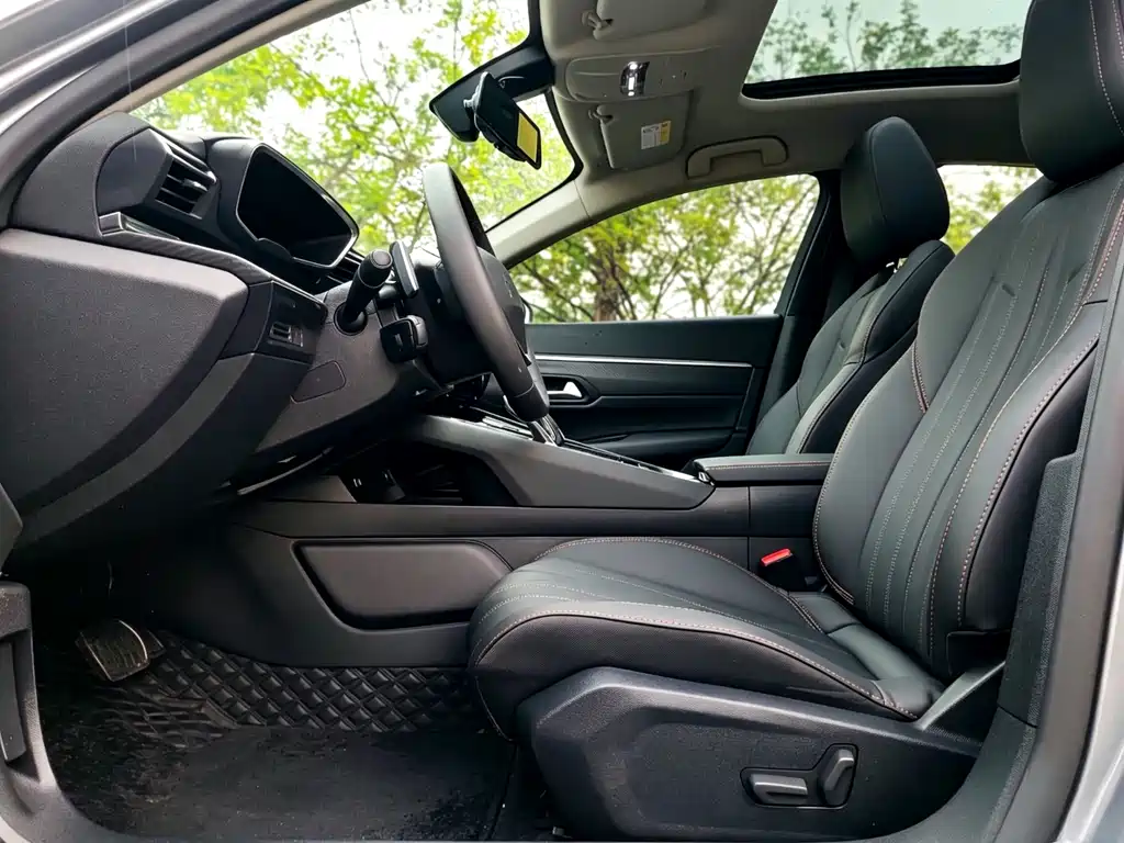 Peugeot 508 2023 — фото 10
