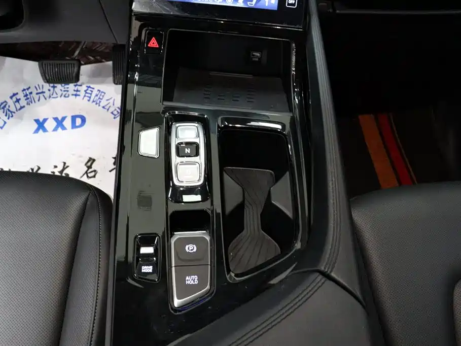 Hyundai Custo 2023 — фото 15