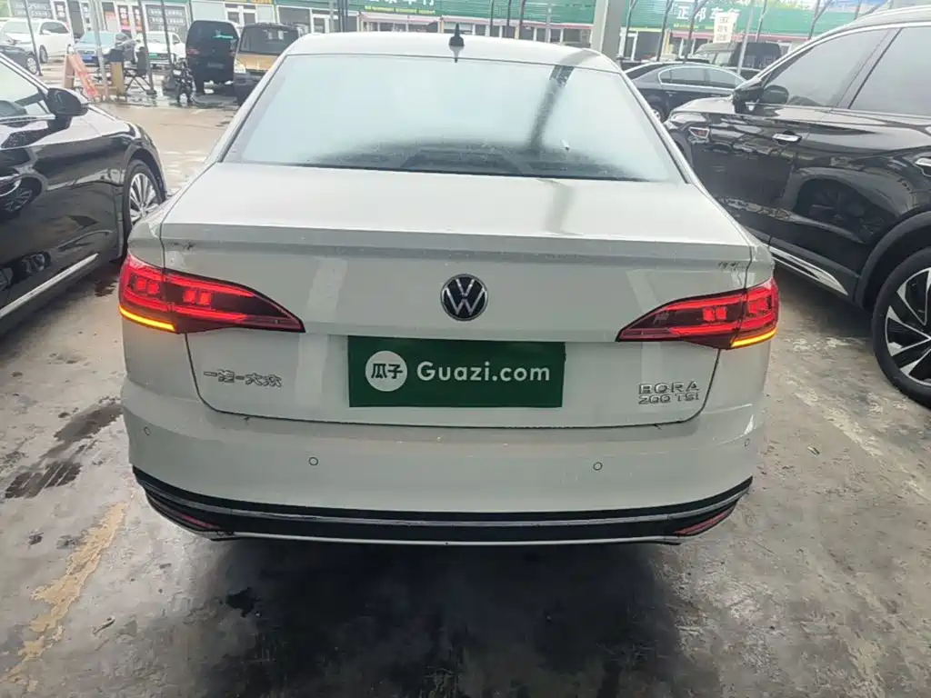 Volkswagen Bora 2024