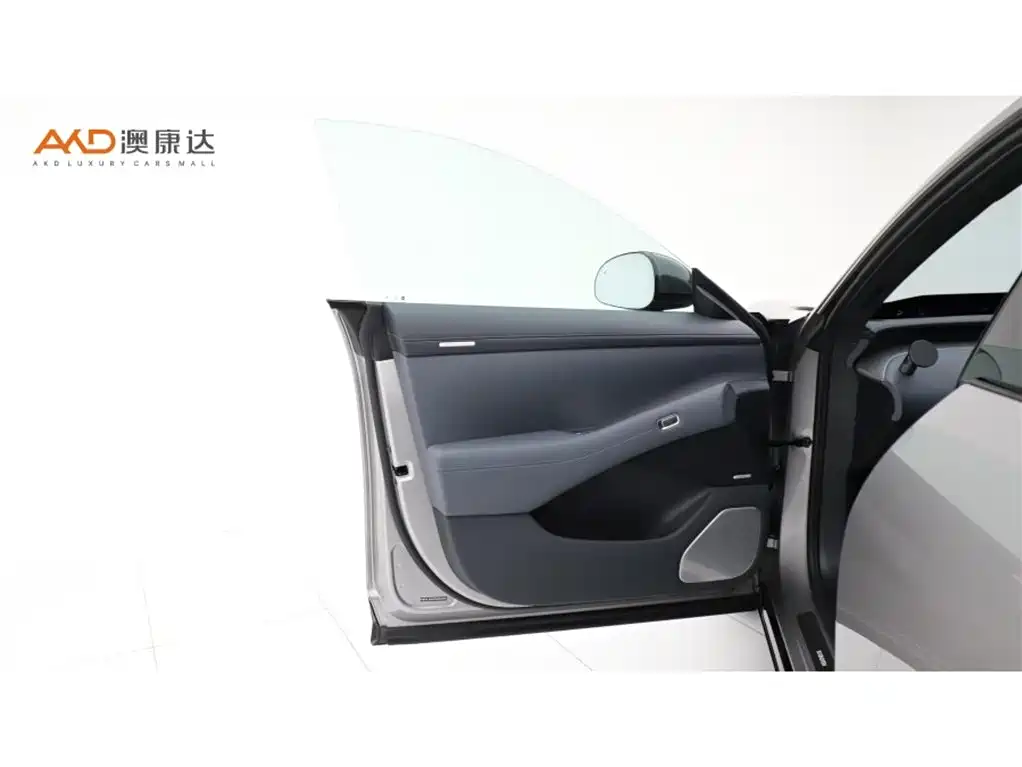 Xiaomi YU7 2026 — фото 10