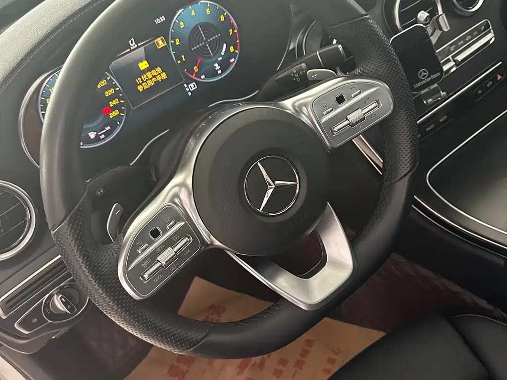 Mercedes-Benz C-Class 2020 — фото 11
