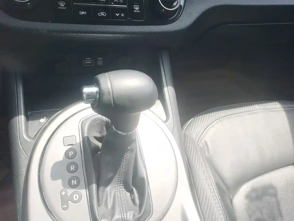 Kia Sportage 2015 — фото 14