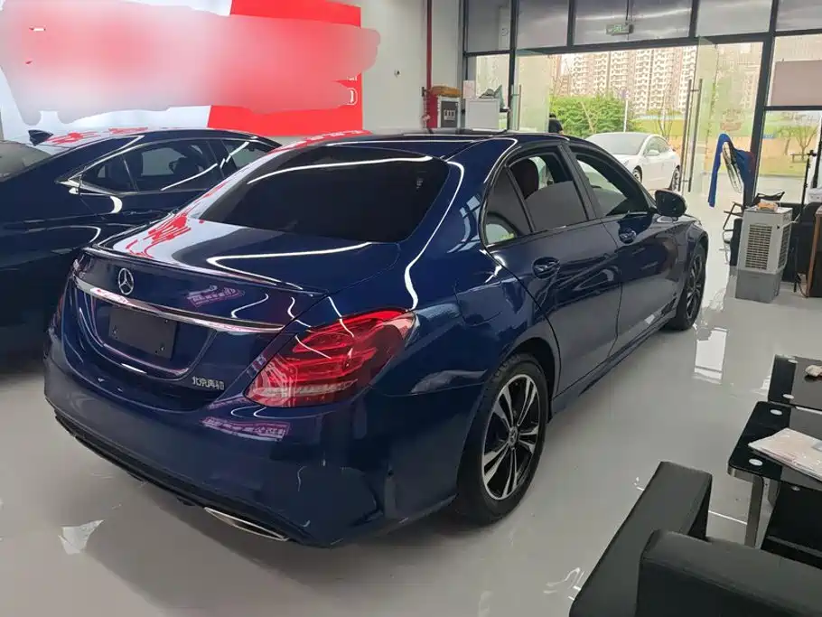 Mercedes-Benz C-Class 2017