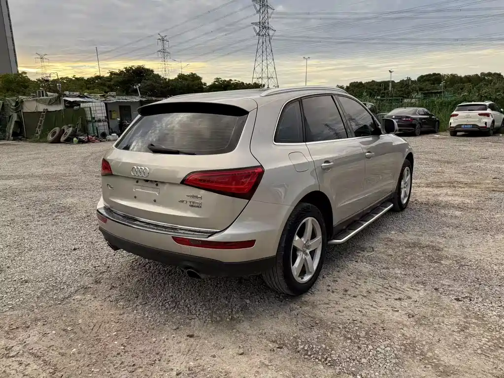 Audi Q5 2017 — фото 9