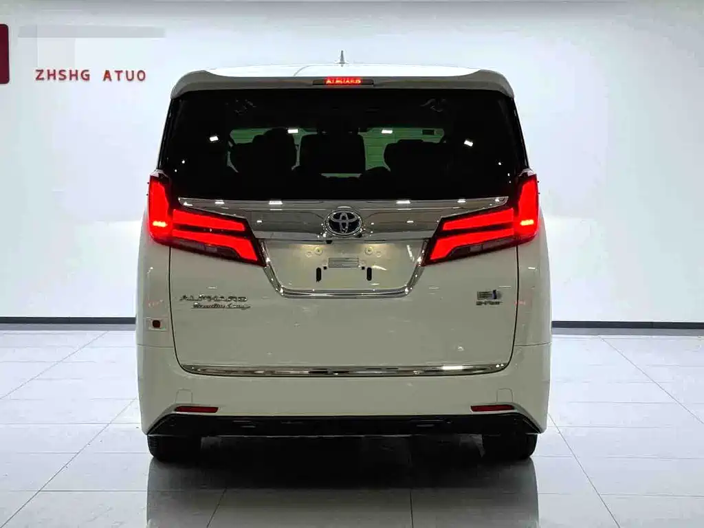 Toyota Alphard 2021 — фото 12