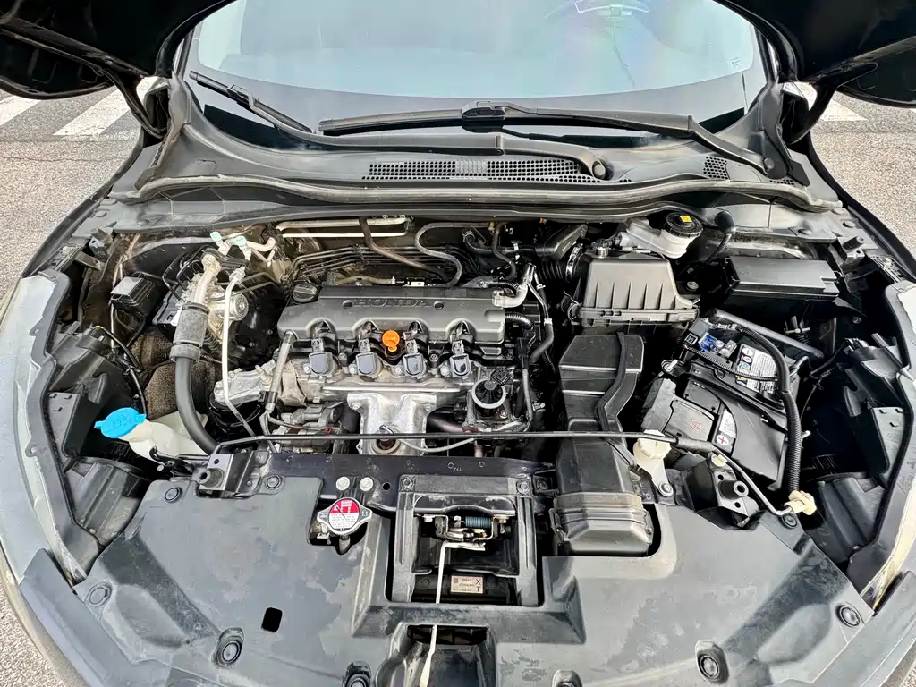 Honda Vezel 2015 — фото 17