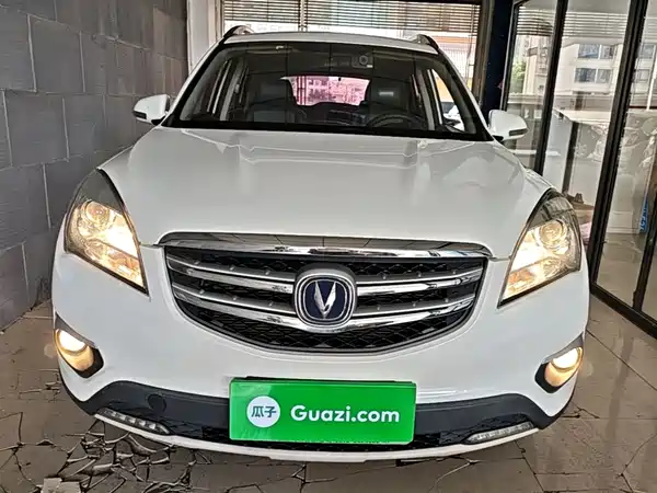 Changan CS35 2016