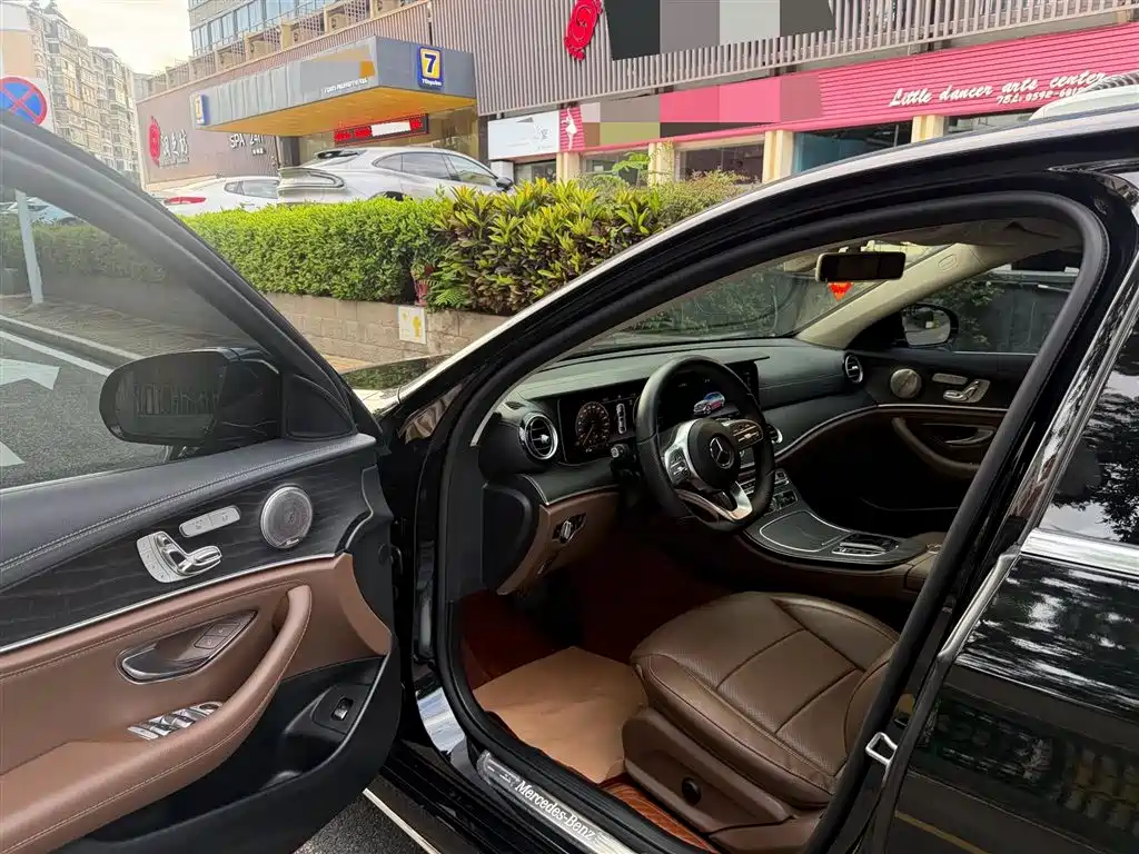Mercedes-Benz E-Class 2020 — фото 4