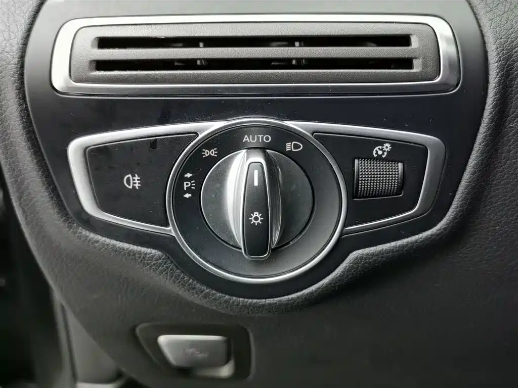 Mercedes-Benz GLC 2022 — фото 21