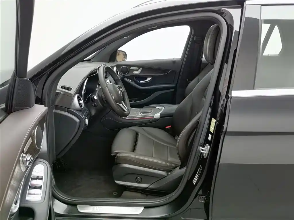Mercedes-Benz GLC 2022 — фото 10
