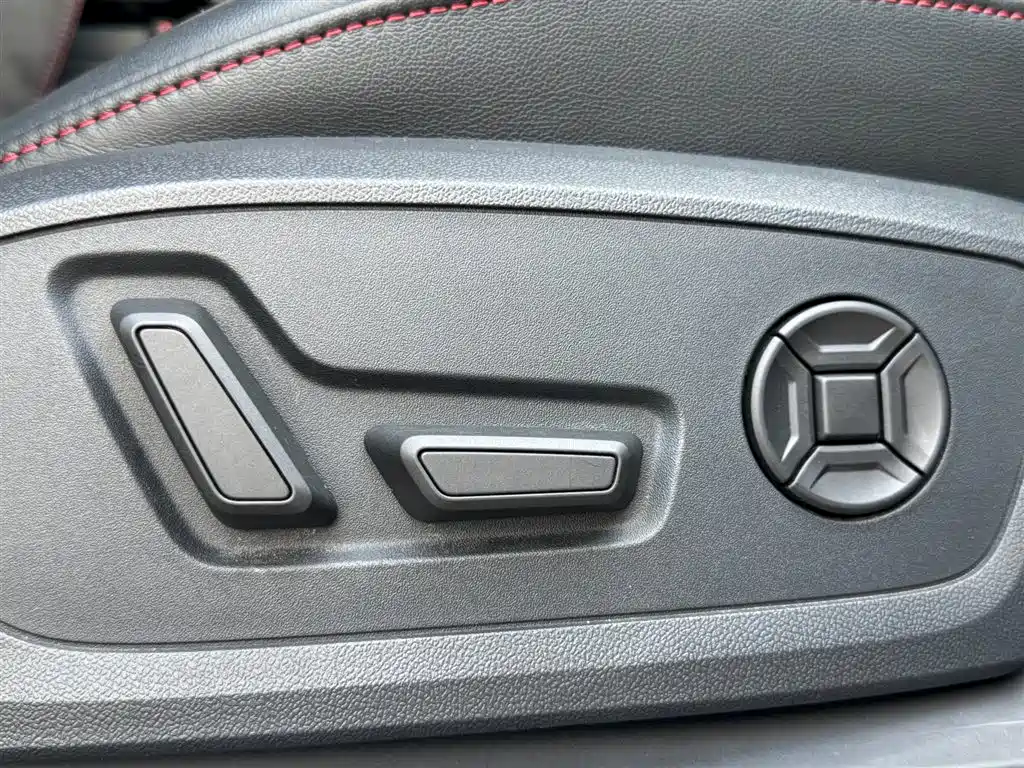 Audi Q3 Sportback 2023 — фото 6